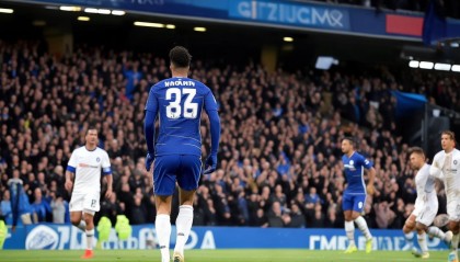 NBA重磅交易：保罗加盟太阳，比尔挑战奇才，联盟格局再起波澜